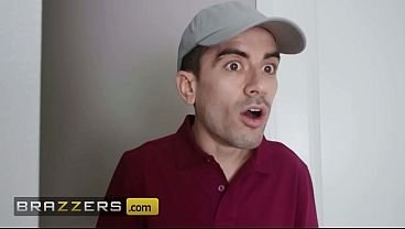 Bathtub Cock Delivery? What A Time To Be Alive! Alanna Pow / Brazzers/ Enter XVPROMO on official site for discount