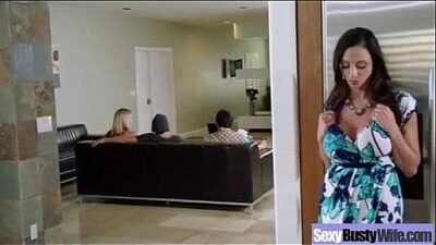 Bigtits Mommy Get Fucked Hardcore On Cam movie-05