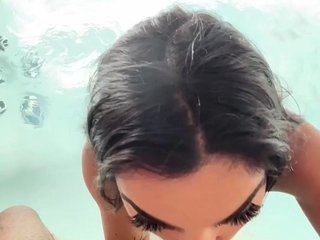 Emily Rinaudo Doggy Pounding In Outdoor Jacuzzi Onlyfans
