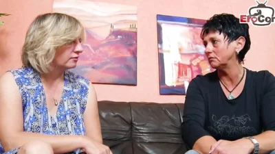 German neighboor Moms make real Housewife threesome FFM