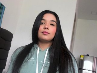 Quiet THICK LATINA babe dreamed of LA