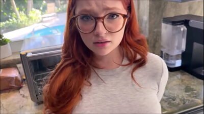 Redhead Step Daughter Filled With Cum – Naomi Hughes – Family Therapy – Alex Adams