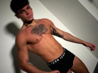 Sexy Muscle Boy Shows Off His Toned Abs and Body