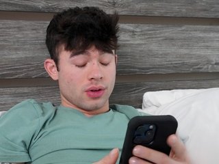 Stepsis wants stepbro to be her driver