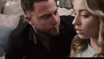 PURE TABOO Anonymous Kidney Donor Seth Gamble Wants Anna Claire Clouds To PROPERLY Thank Him