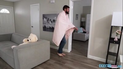 Nurse teen roleplay sex with boyfriend giving blowjobs and taking deep fuck